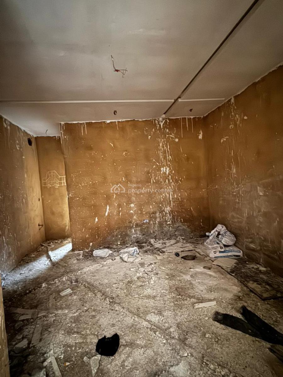 1 Bedroom Apartment, Obanikoro, Shomolu, Lagos, Mini Flat (room and Parlour) for Rent