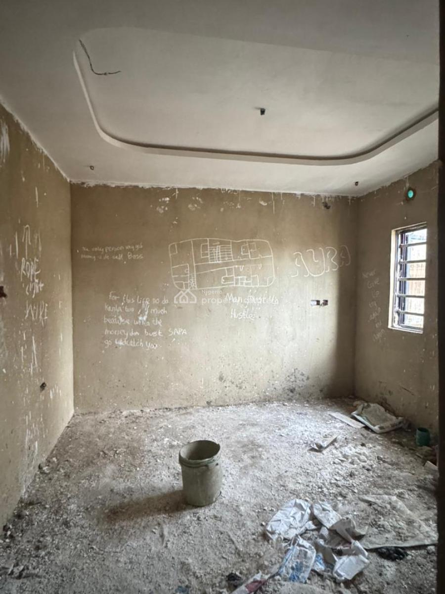 1 Bedroom Apartment, Obanikoro, Shomolu, Lagos, Mini Flat (room and Parlour) for Rent