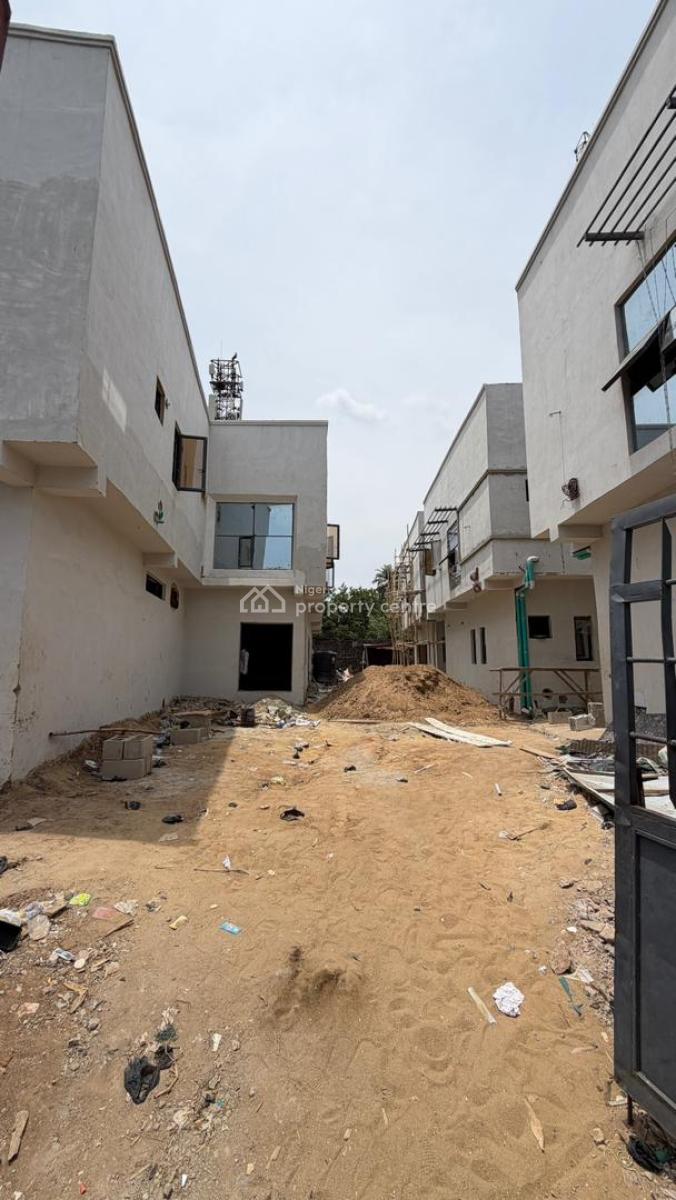 1 Bedroom Apartment (updated Images), Obanikoro, Shomolu, Lagos, Mini Flat (room and Parlour) for Rent