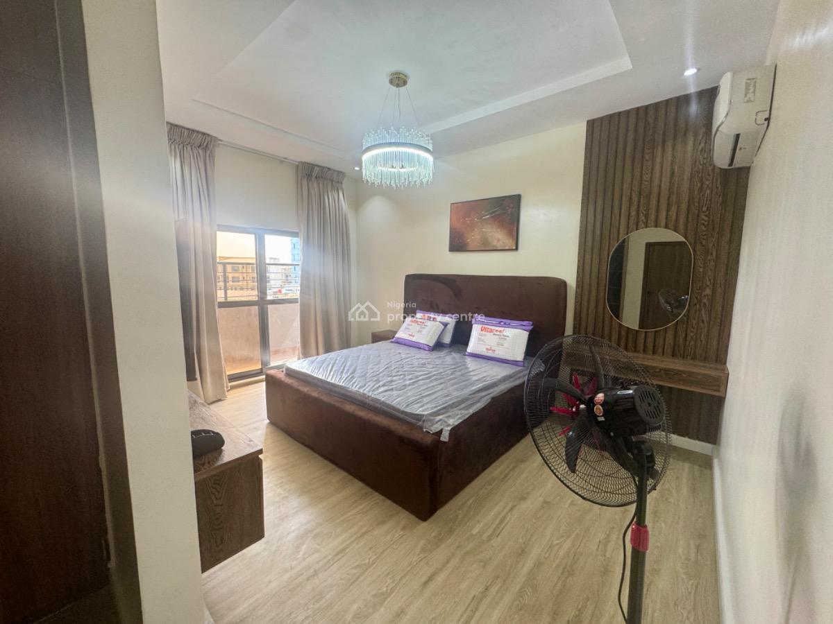 Luxury (2nd Floor) 3 Bedroom Furnished Apartment, Off Freedom Way, Lekki Phase 1, Lekki, Lagos, Flat / Apartment for Sale