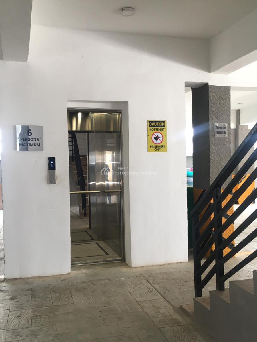 Luxury (2nd Floor) 3 Bedroom Furnished Apartment, Off Freedom Way, Lekki Phase 1, Lekki, Lagos, Flat / Apartment for Sale