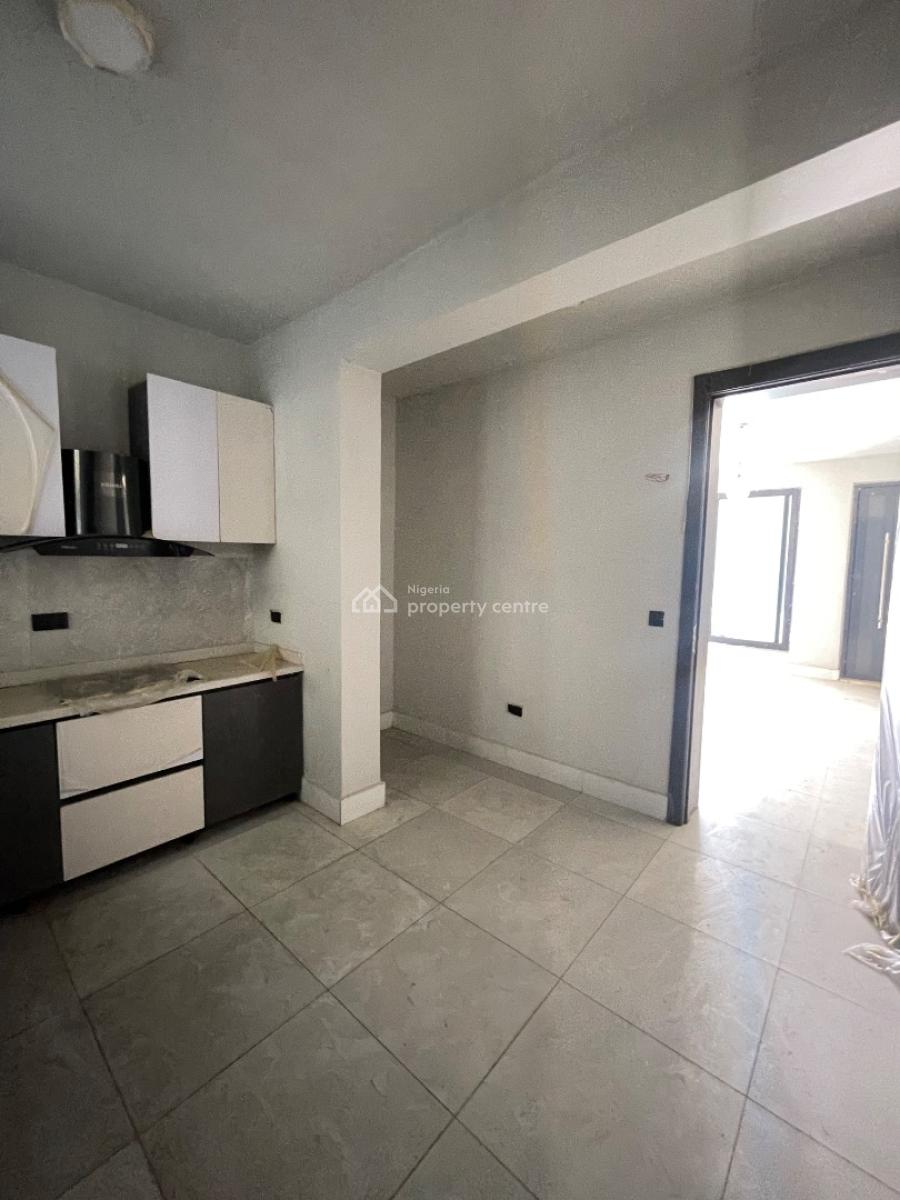 4 Bedroom Terrace Duplex on 2 Floors, Ilasan, Lekki, Lagos, Terraced Duplex for Sale