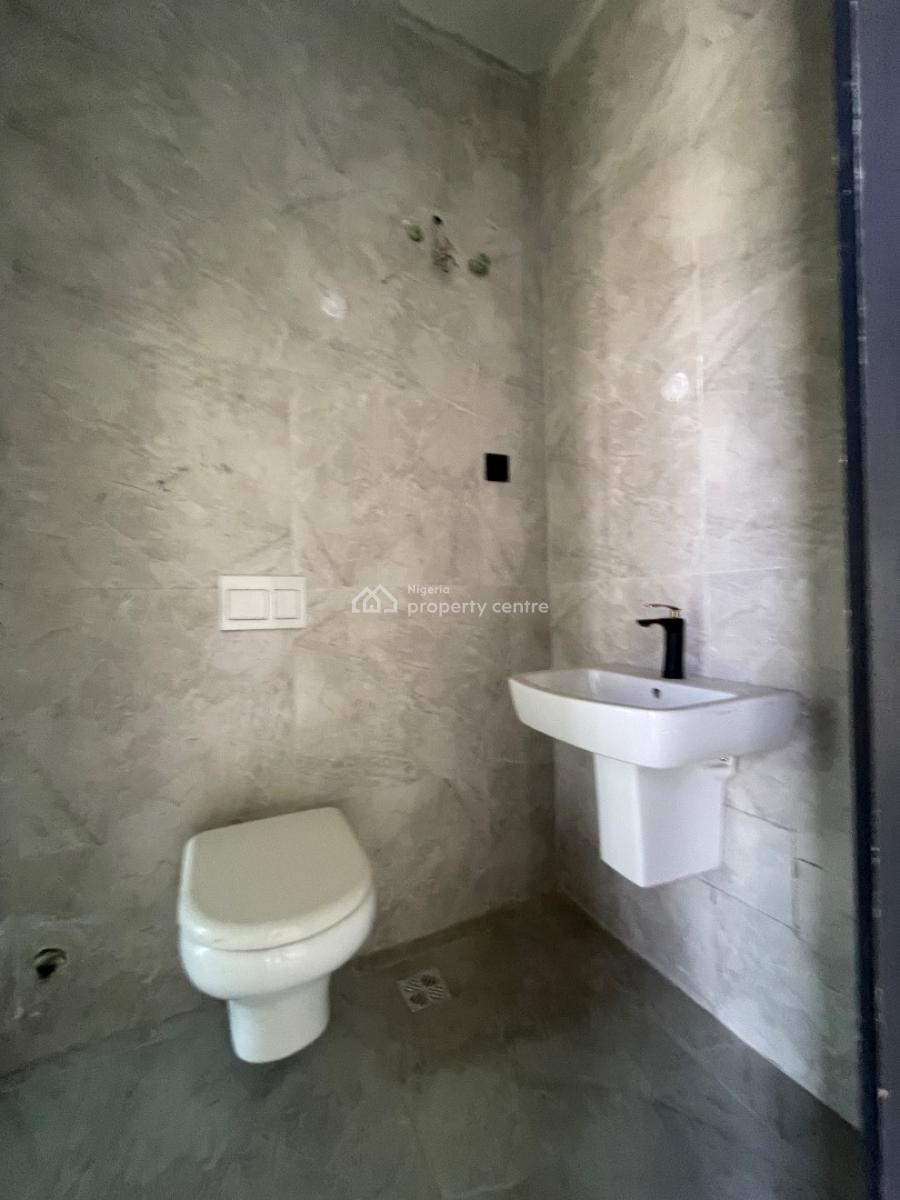 4 Bedroom Terrace Duplex on 2 Floors, Ilasan, Lekki, Lagos, Terraced Duplex for Sale