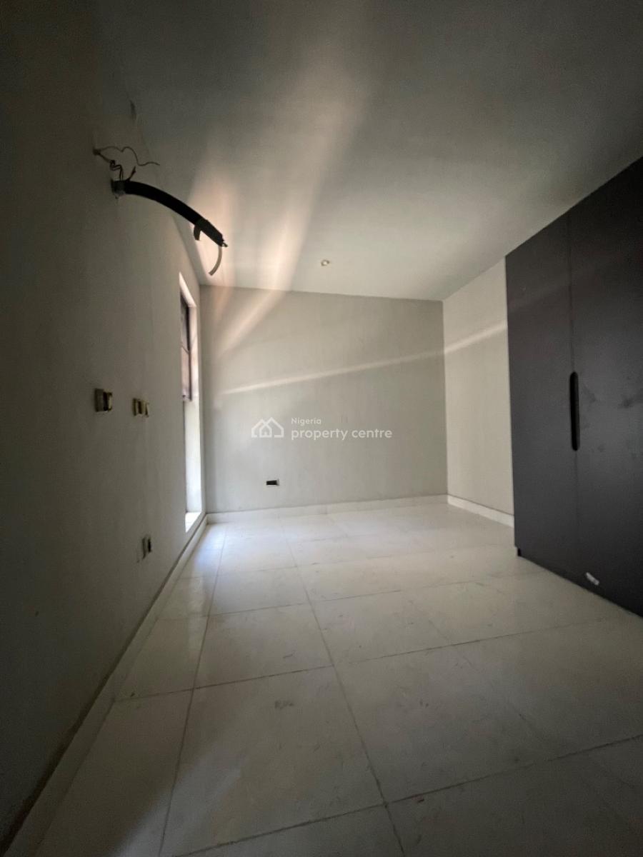 4 Bedroom Terrace Duplex on 2 Floors, Ilasan, Lekki, Lagos, Terraced Duplex for Sale