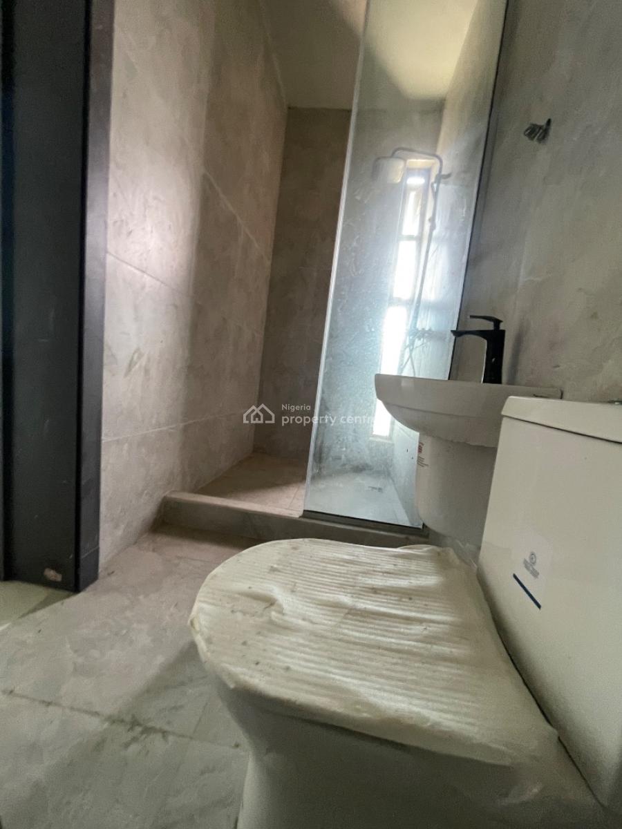 4 Bedroom Terrace Duplex on 2 Floors, Ilasan, Lekki, Lagos, Terraced Duplex for Sale