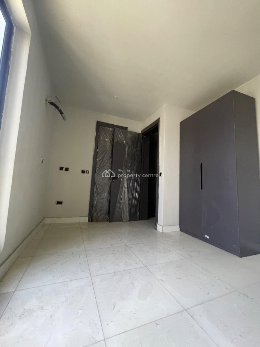 4 Bedroom Terrace Duplex on 2 Floors, Ilasan, Lekki, Lagos, Terraced Duplex for Sale