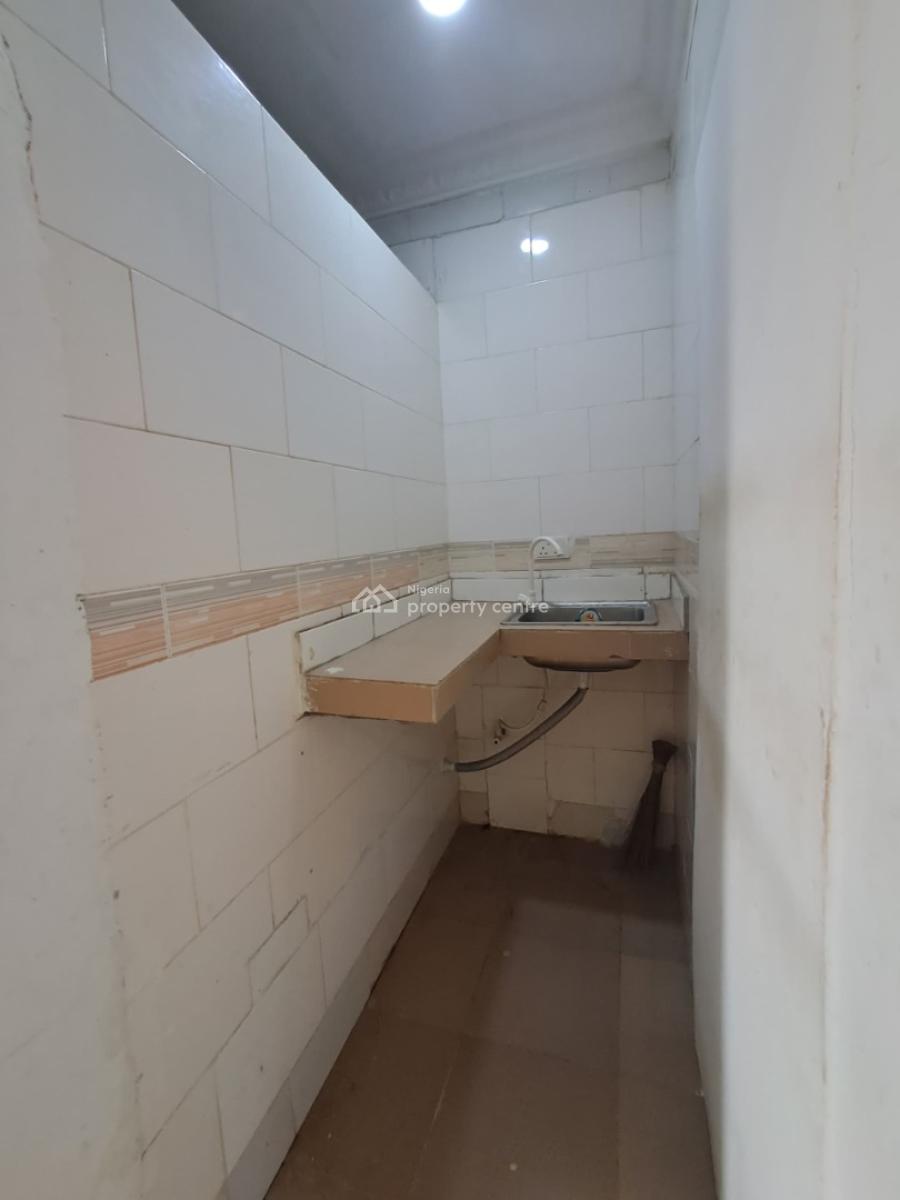 Spacious Standard Room Self Contained, New Road Alpha Beach,  Chevron, Lekki, Lagos, Self Contain (single Rooms) for Rent