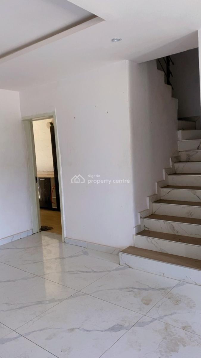 3 Bedroom Terrace Duplex, Estate By Pennek, Ogombo, Ajah, Lagos, Terraced Duplex for Rent