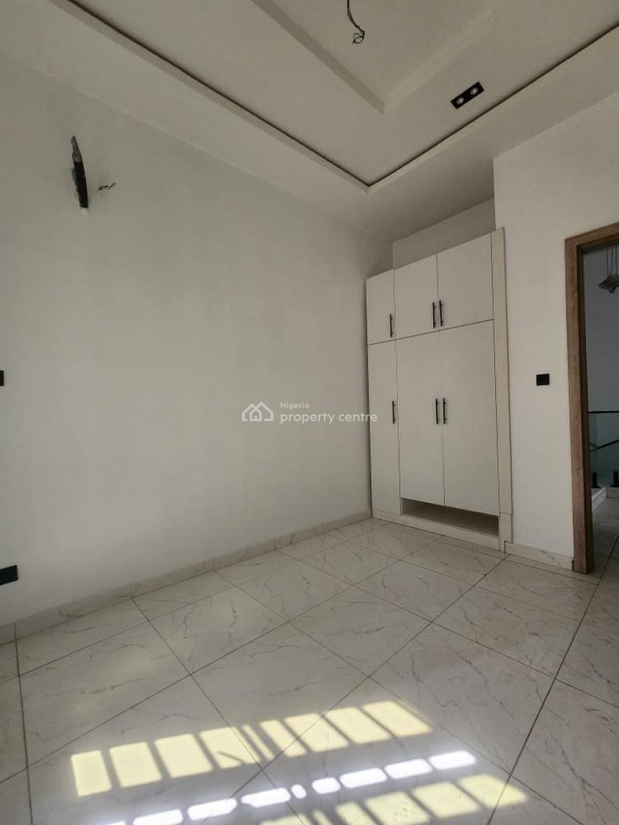 4 Bedroom Semi-detached Duplex + Bq, Lekki, Lagos, House for Sale