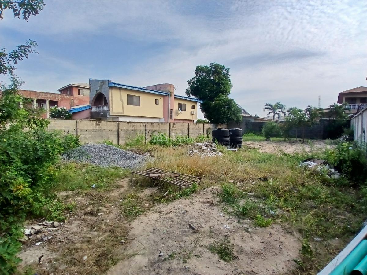 Block of 11 Units of Flats (2 Bedrooms & Mini Flats), Ajah, Lagos, Block of Flats for Sale