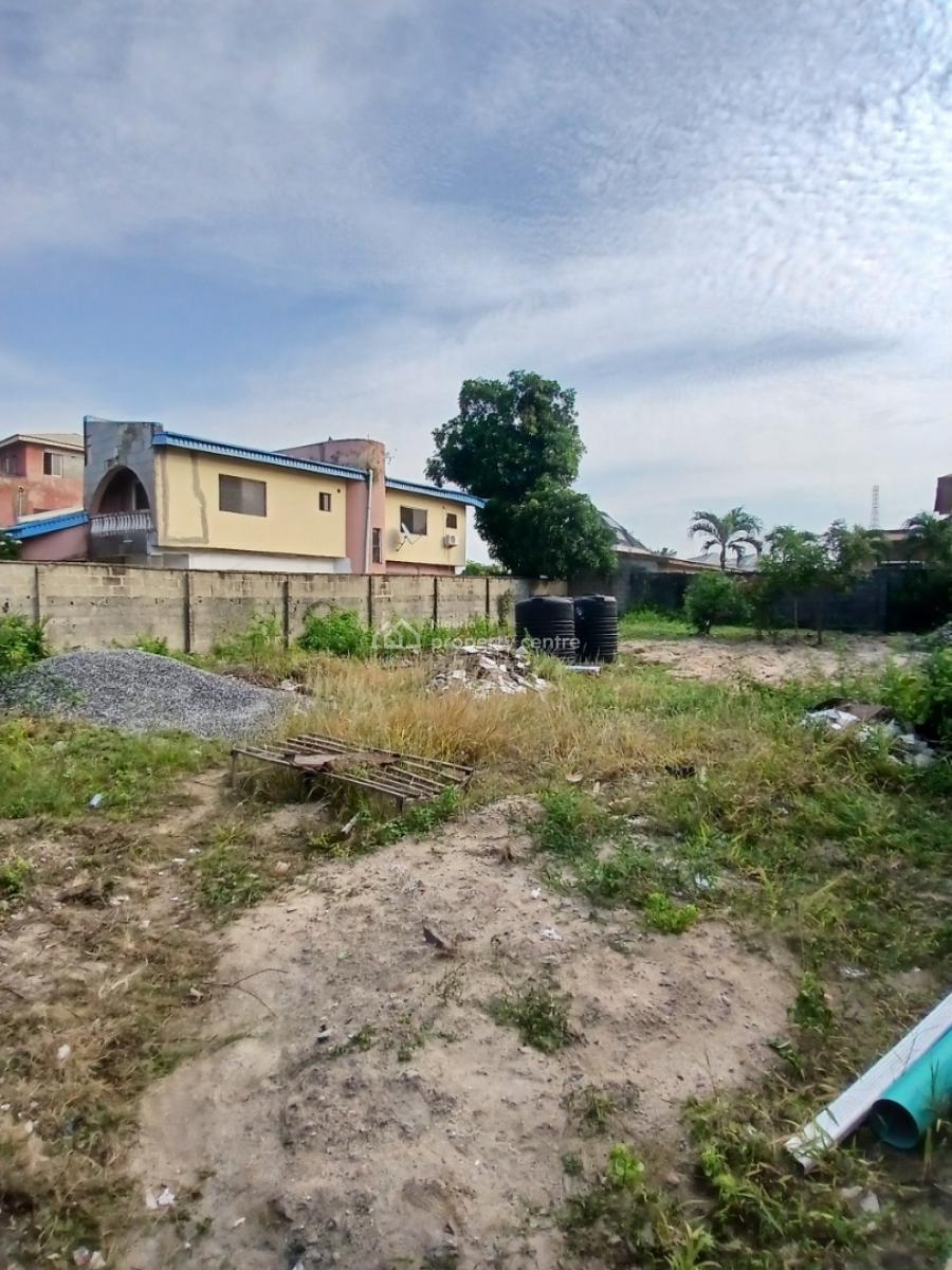 Block of 11 Units of Flats (2 Bedrooms & Mini Flats), Ajah, Lagos, Block of Flats for Sale