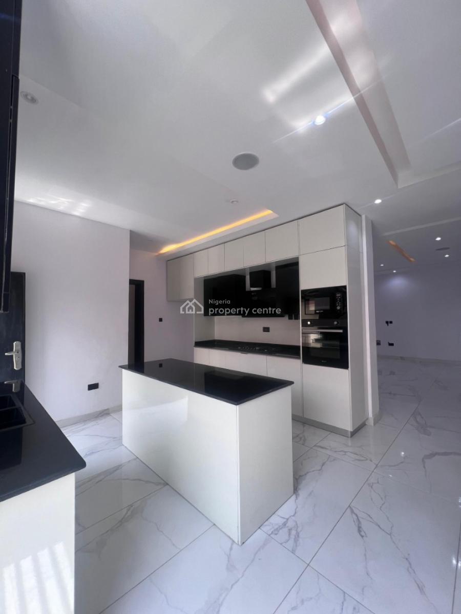 Brand New Serviced 3 Bedroom Apartments with Bq, Lekki Phase 1, Lekki, Lagos, Block of Flats for Sale