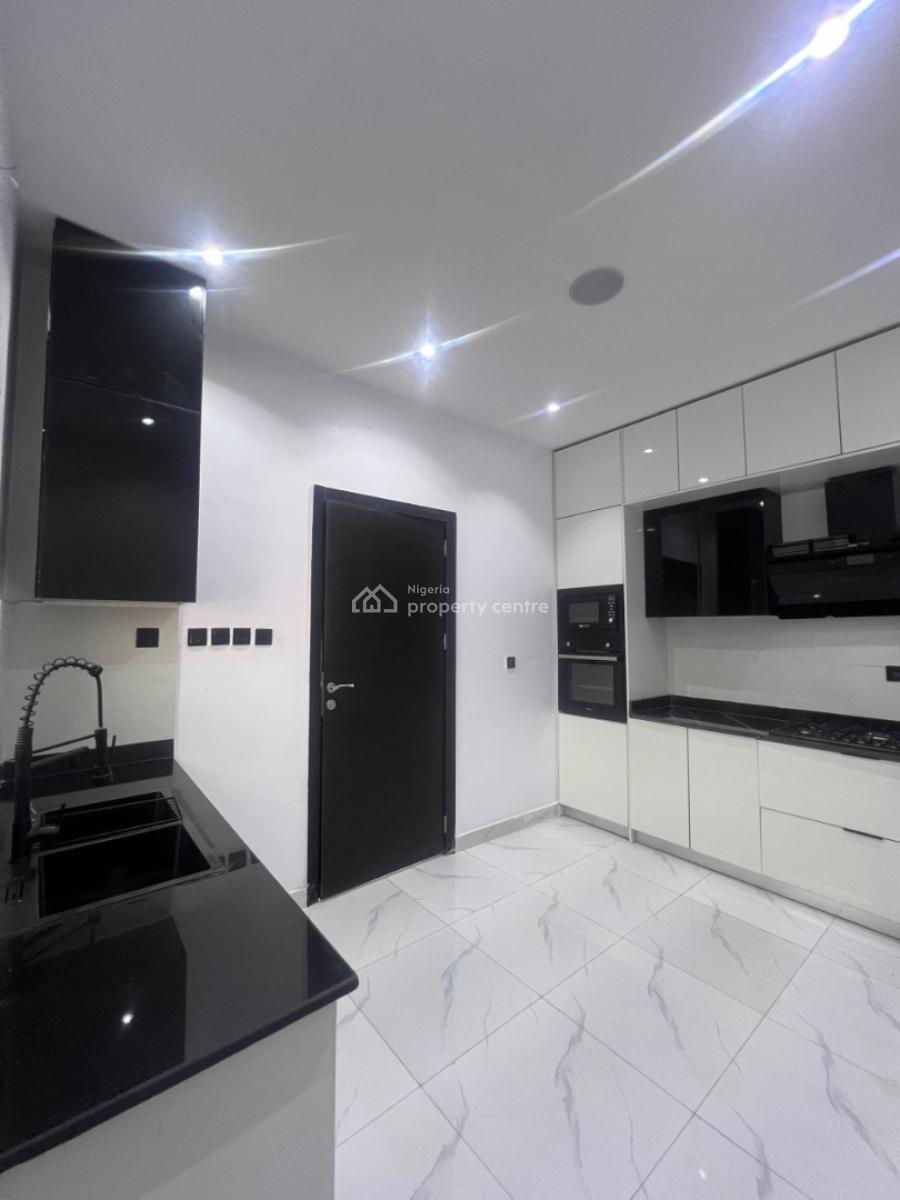 Brand New Serviced 3 Bedroom Apartments with Bq, Lekki Phase 1, Lekki, Lagos, Block of Flats for Sale