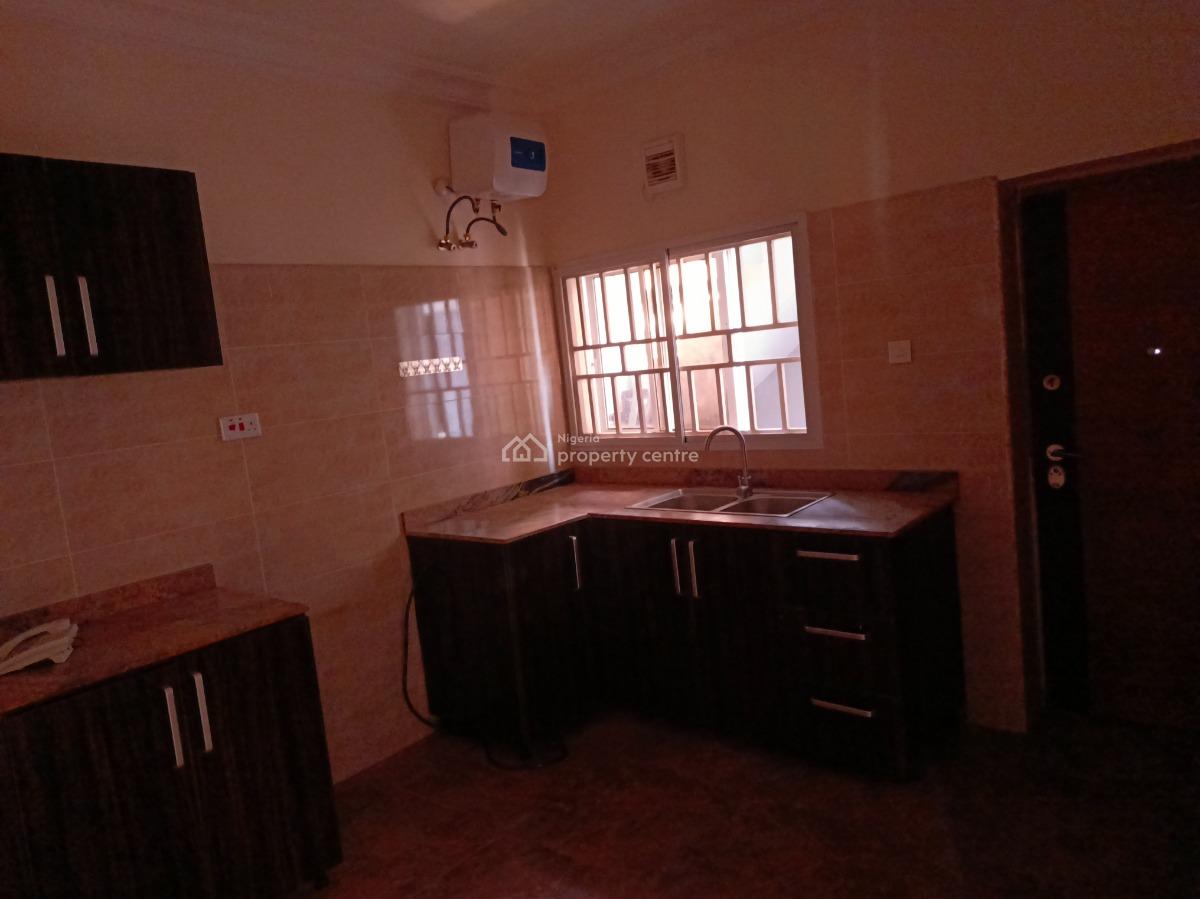 Clean Serviced 2 Bedroom Flat in a Serene Estate, Katampe (main), Katampe, Abuja, Flat / Apartment for Rent