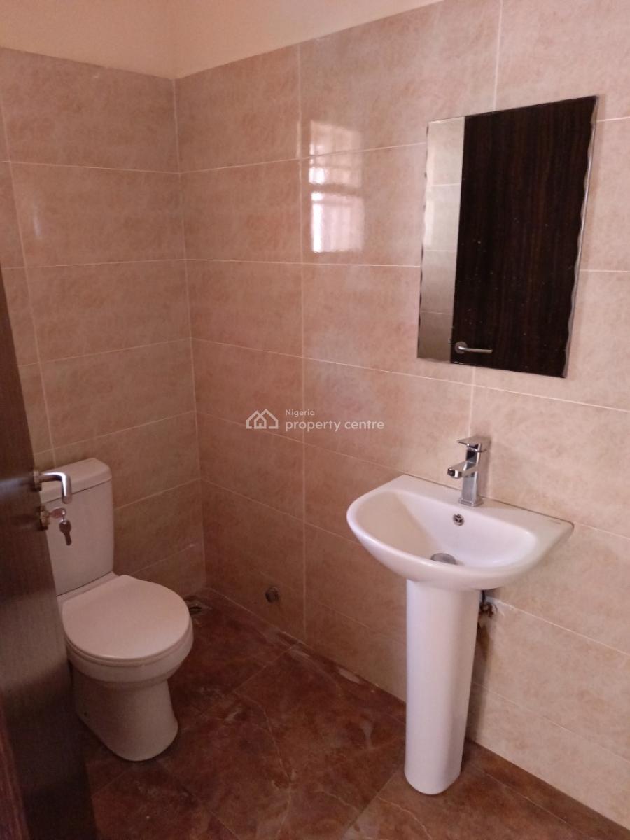 Clean Serviced 2 Bedroom Flat in a Serene Estate, Katampe (main), Katampe, Abuja, Flat / Apartment for Rent