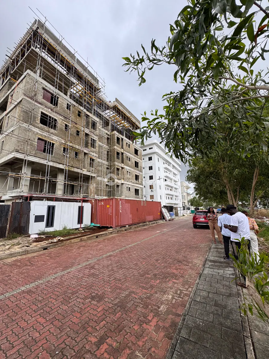 Luxury 3 Bedroom Apartment with BQ