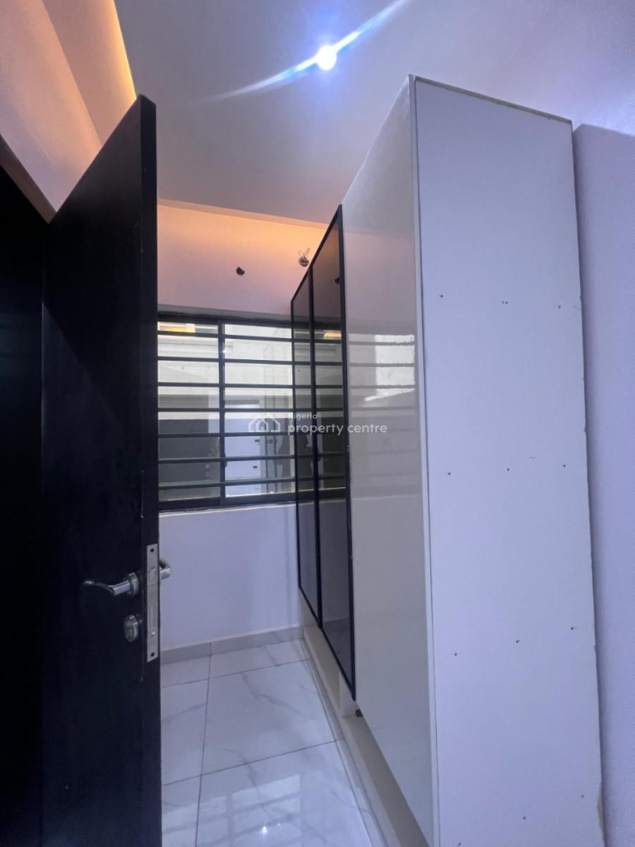 Brand New 2 Bedroom Apartment Available, Lekki Phase 1, Lekki, Lagos, Flat / Apartment for Sale