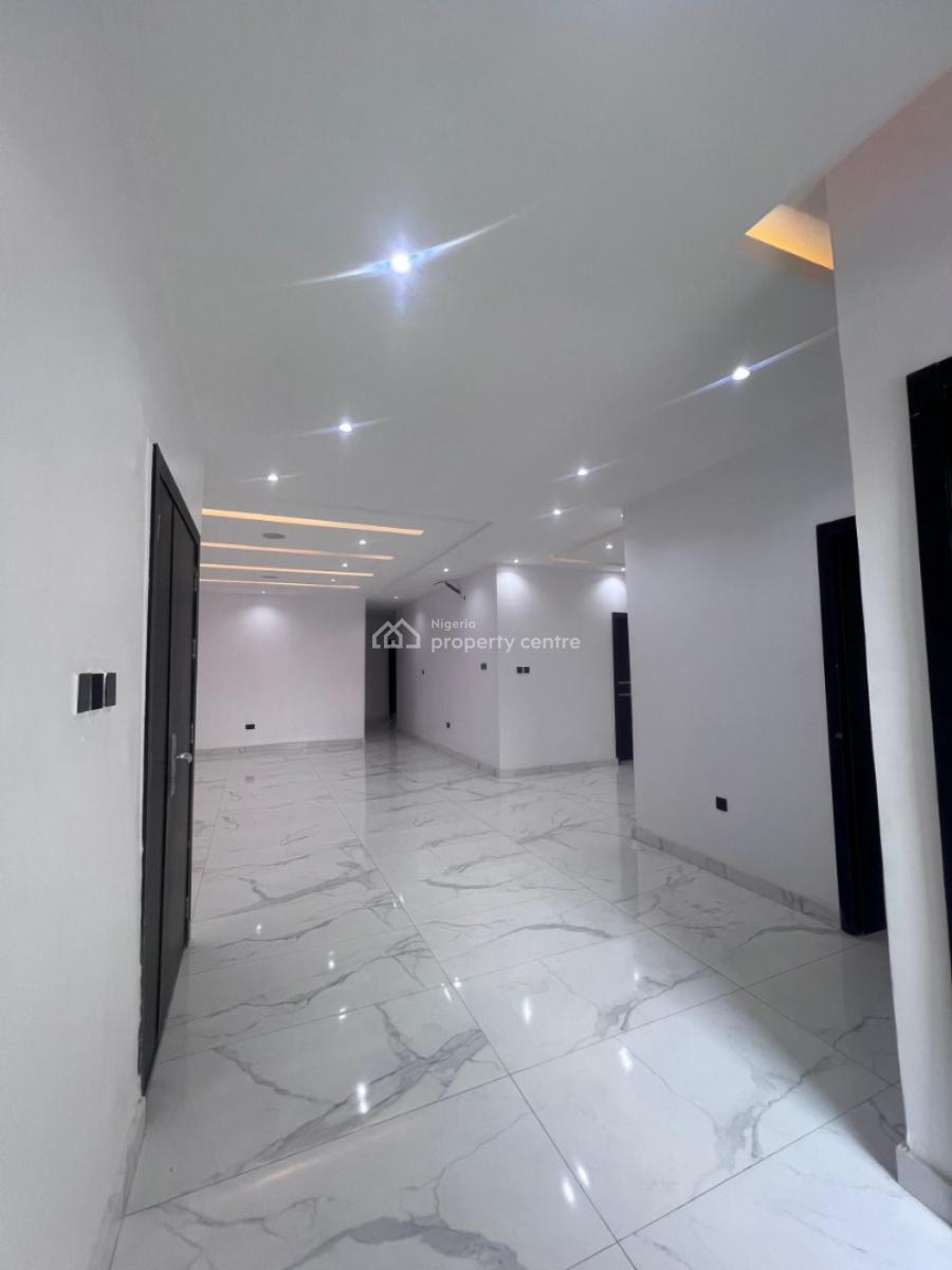 Brand New 2 Bedroom Apartment Available, Lekki Phase 1, Lekki, Lagos, Flat / Apartment for Sale
