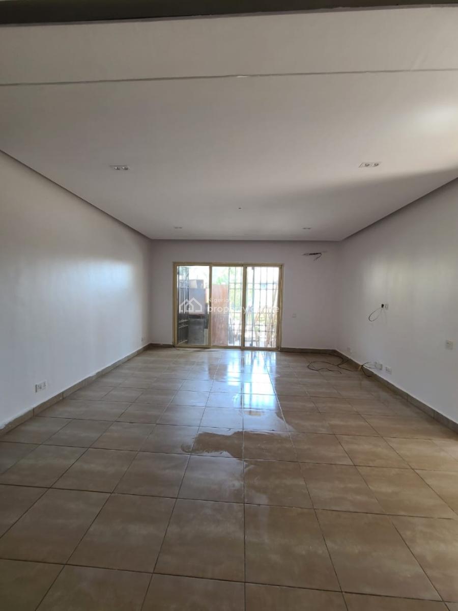 2 Bedroom Sas Courts, Lekki Phase 1, Lekki, Lagos, House for Rent