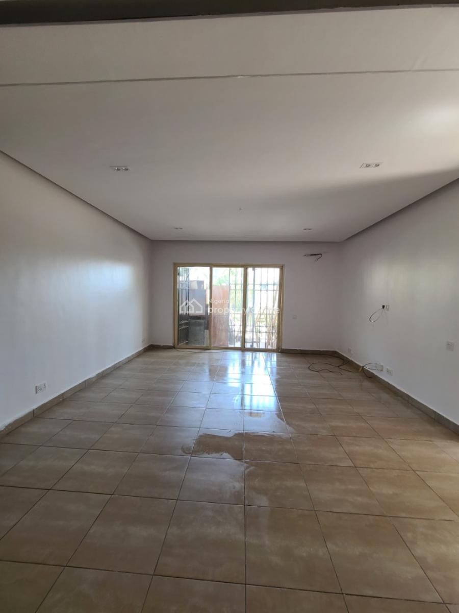 2 Bedroom Sas Courts, Lekki Phase 1, Lekki, Lagos, House for Rent