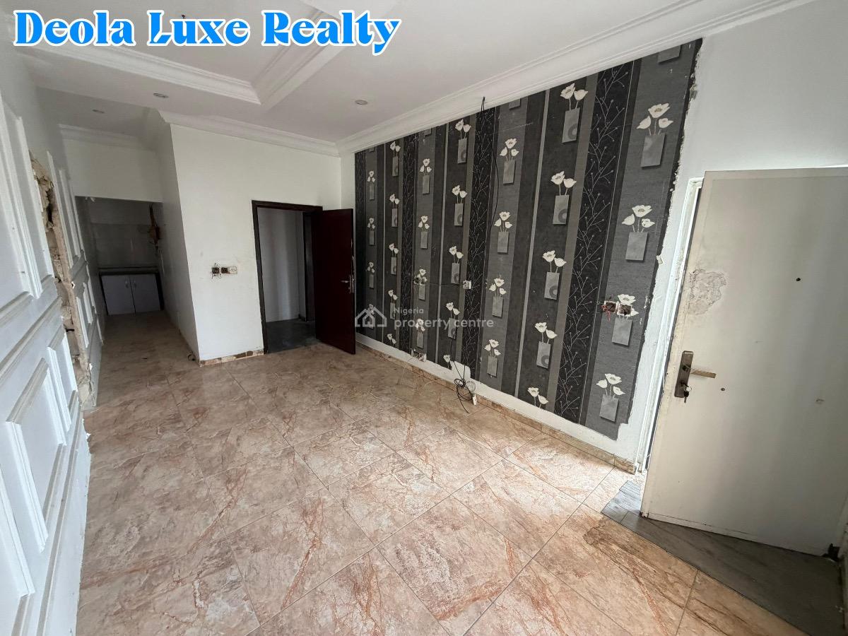 a Nice and Spacious 1 Bedrooms Fully Serviced Apartment with Balcony, Off Admiralty Way, Lekki Phase 1, Lekki, Lagos, Mini Flat (room and Parlour) for Rent