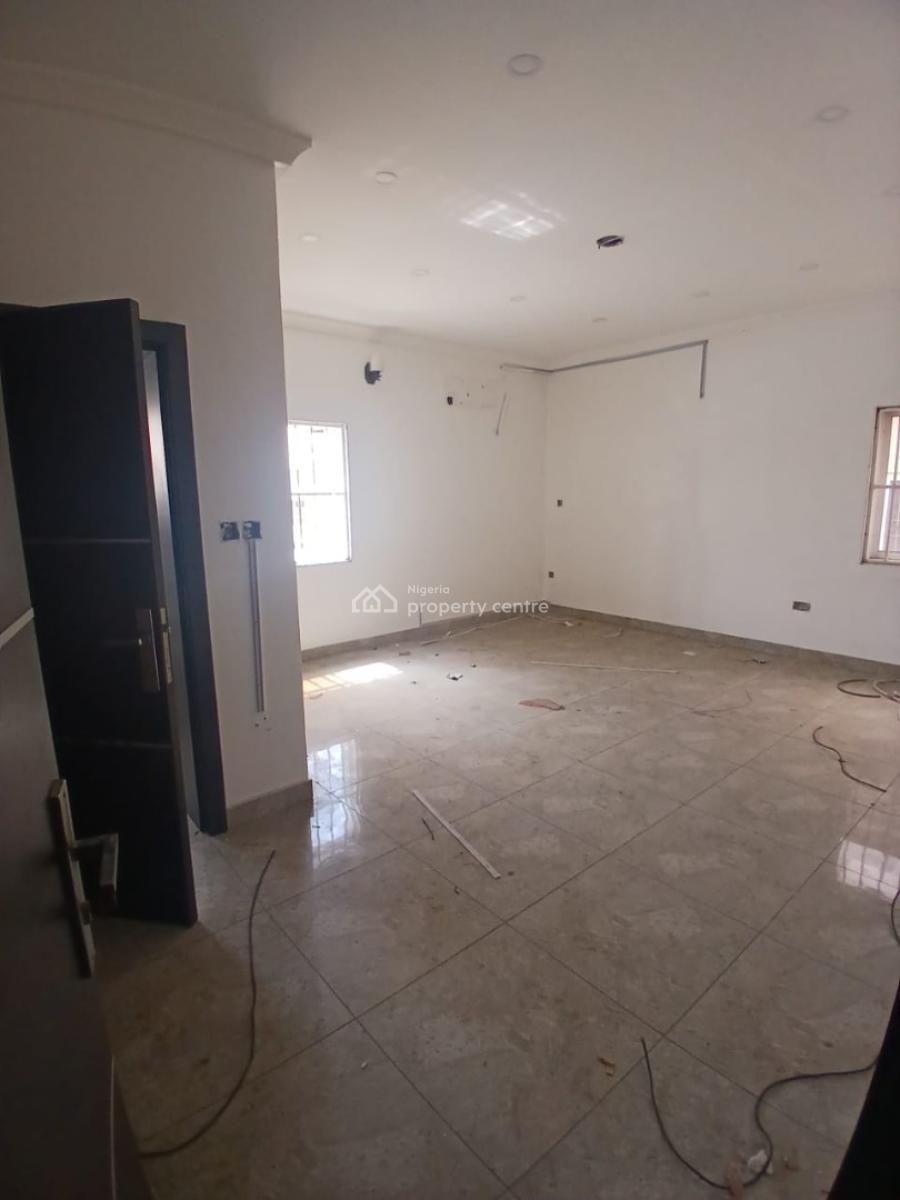 Luxury 5 Bedroom Semi Detached House with 2 Bq, Lekki Phase 1, Lekki, Lagos, Semi-detached Duplex for Rent