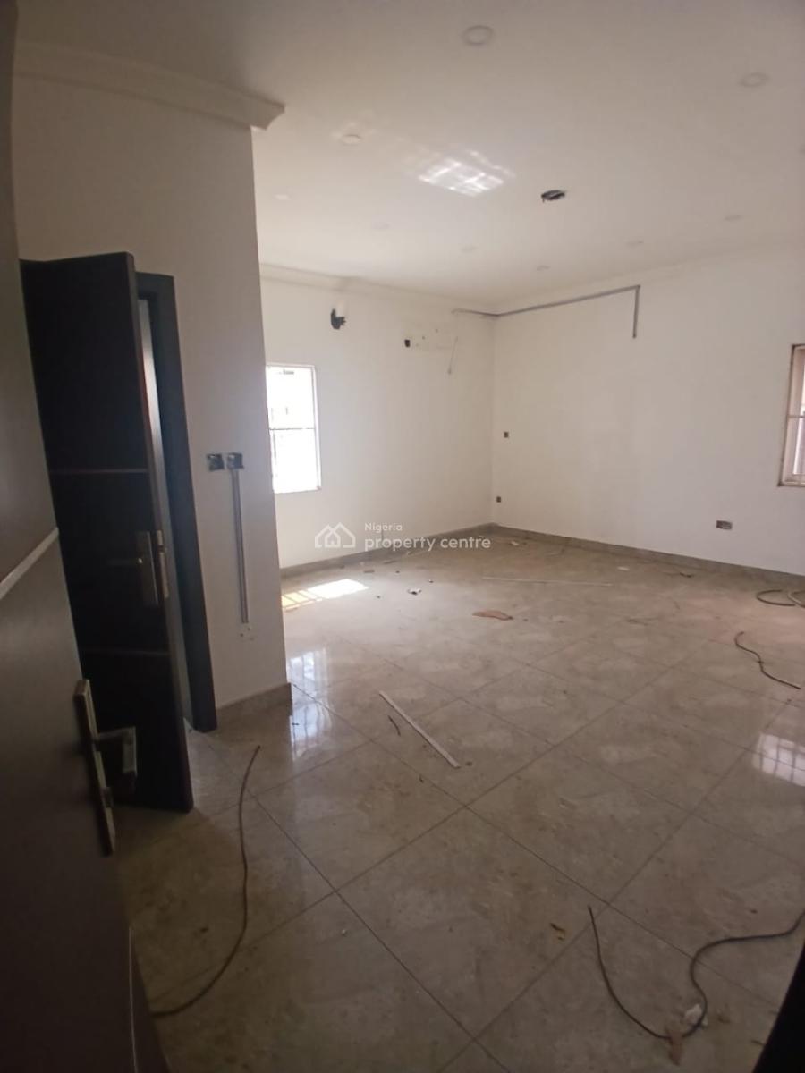 Luxury 5 Bedroom Semi Detached House with 2 Bq, Lekki Phase 1, Lekki, Lagos, Semi-detached Duplex for Rent