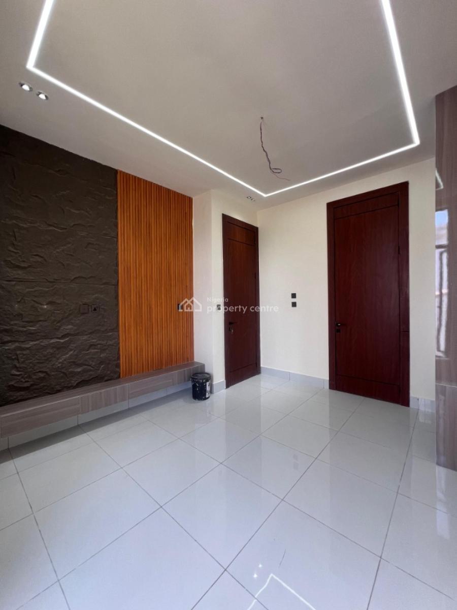 5 Bedroom Fully Detached Duplex with Bq, Orchid Road, Surulere, Lagos, Detached Duplex for Sale