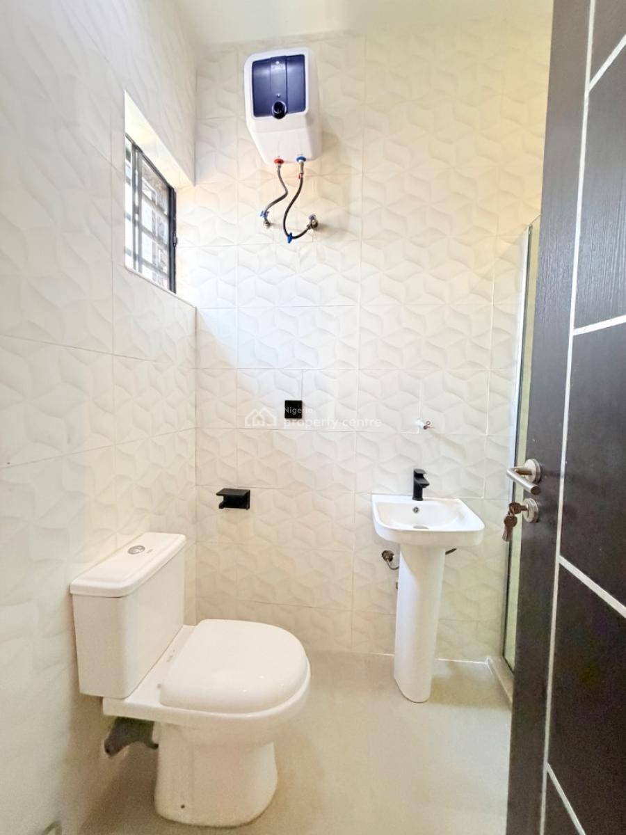 Exquisitely Built 4 Bedroom Fully Detached Duplex with Bq, Gra Phase 1, Magodo, Lagos, Detached Duplex for Sale