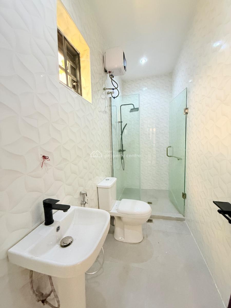 Exquisitely Built 4 Bedroom Fully Detached Duplex with Bq, Gra Phase 1, Magodo, Lagos, Detached Duplex for Sale