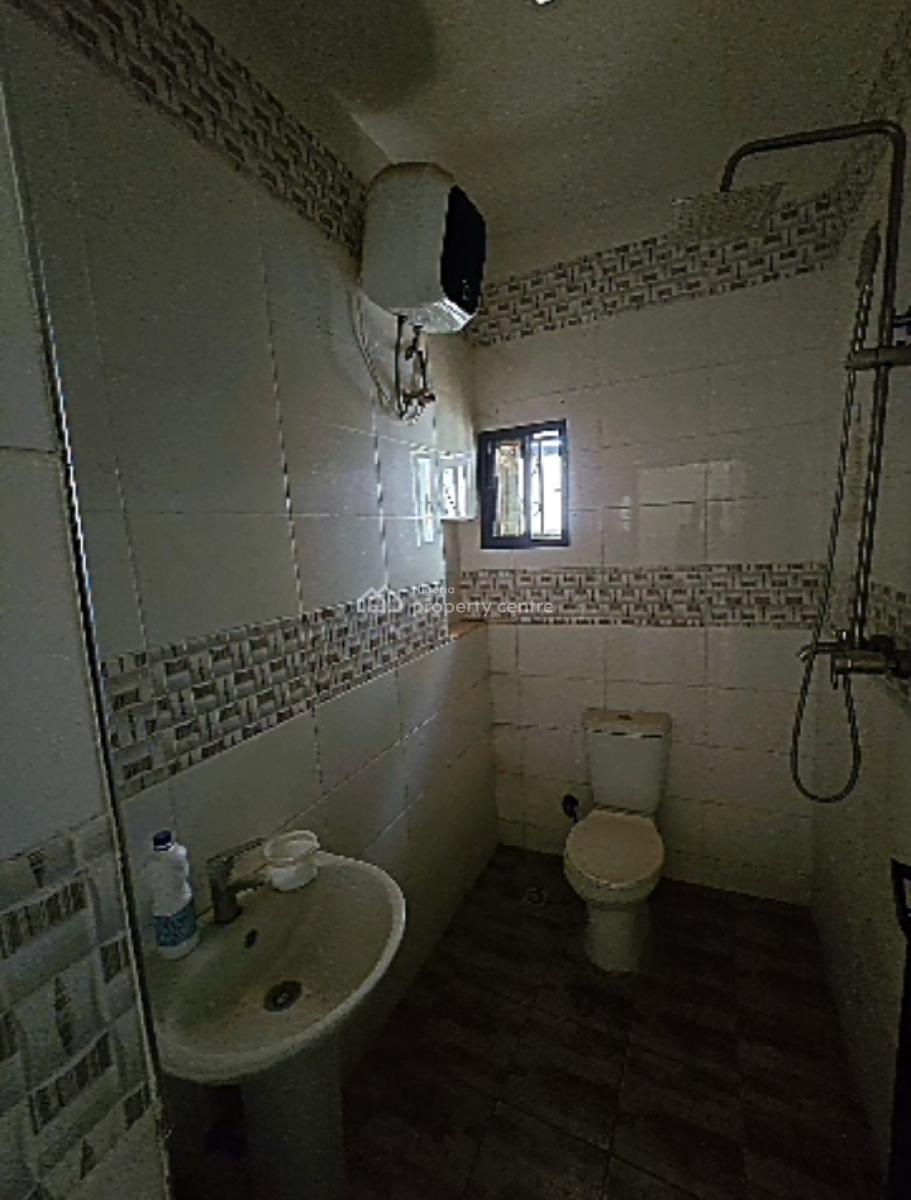 2 Bedroom Bungalow, Lugbe District, Abuja, Detached Bungalow for Rent