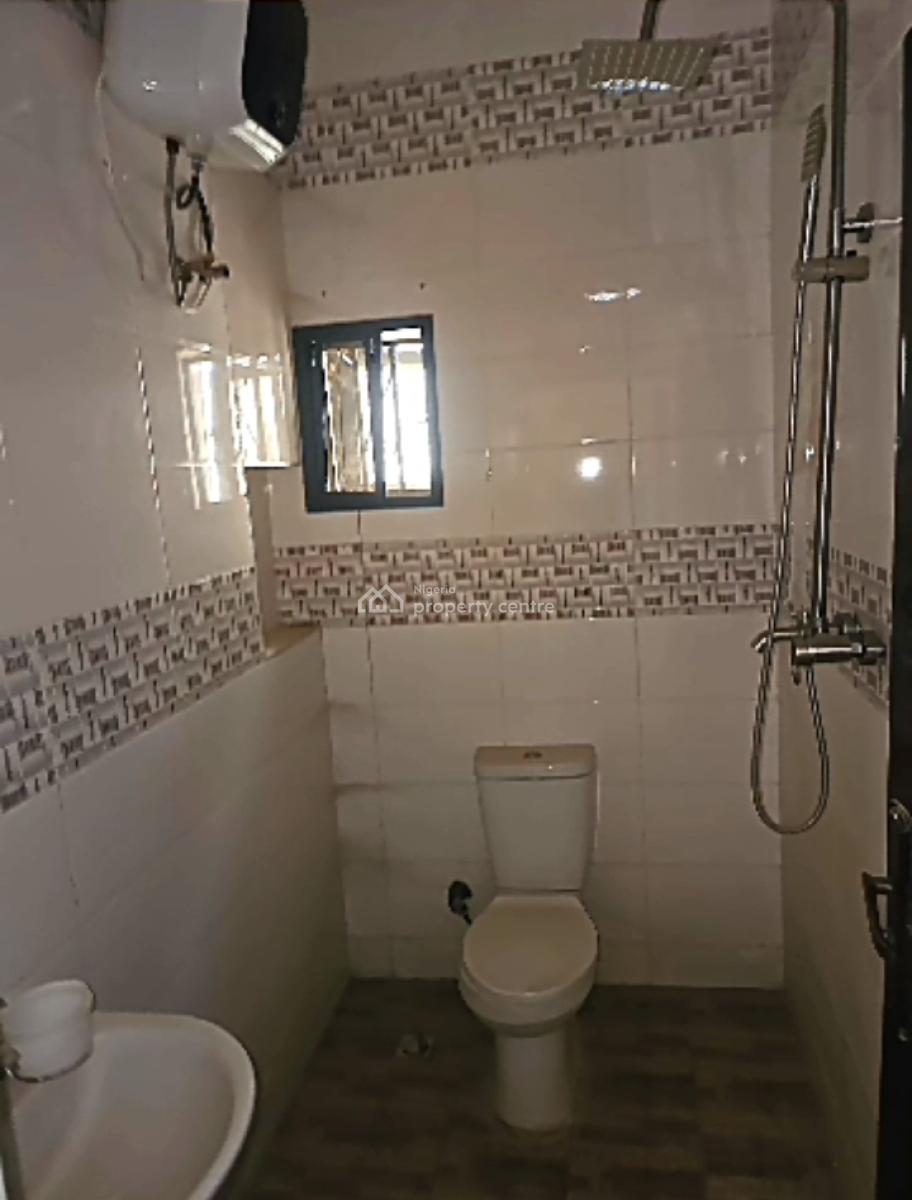 2 Bedroom Bungalow, Lugbe District, Abuja, Detached Bungalow for Rent