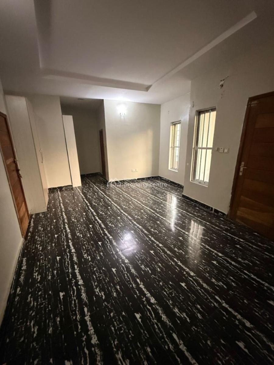 Spacious 3 Bedroom Terrace Duplex with Bq, Estate Close to Royal Pine Estate,orchid Road, Lekki Expressway, Lekki, Lagos, Terraced Duplex for Rent