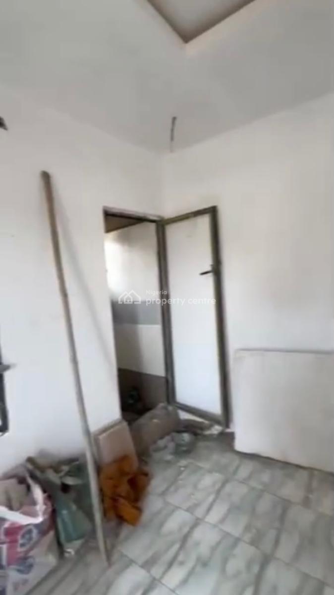 Mini Flat Available, Bajulaiye, Shomolu, Lagos, Mini Flat (room and Parlour) for Rent