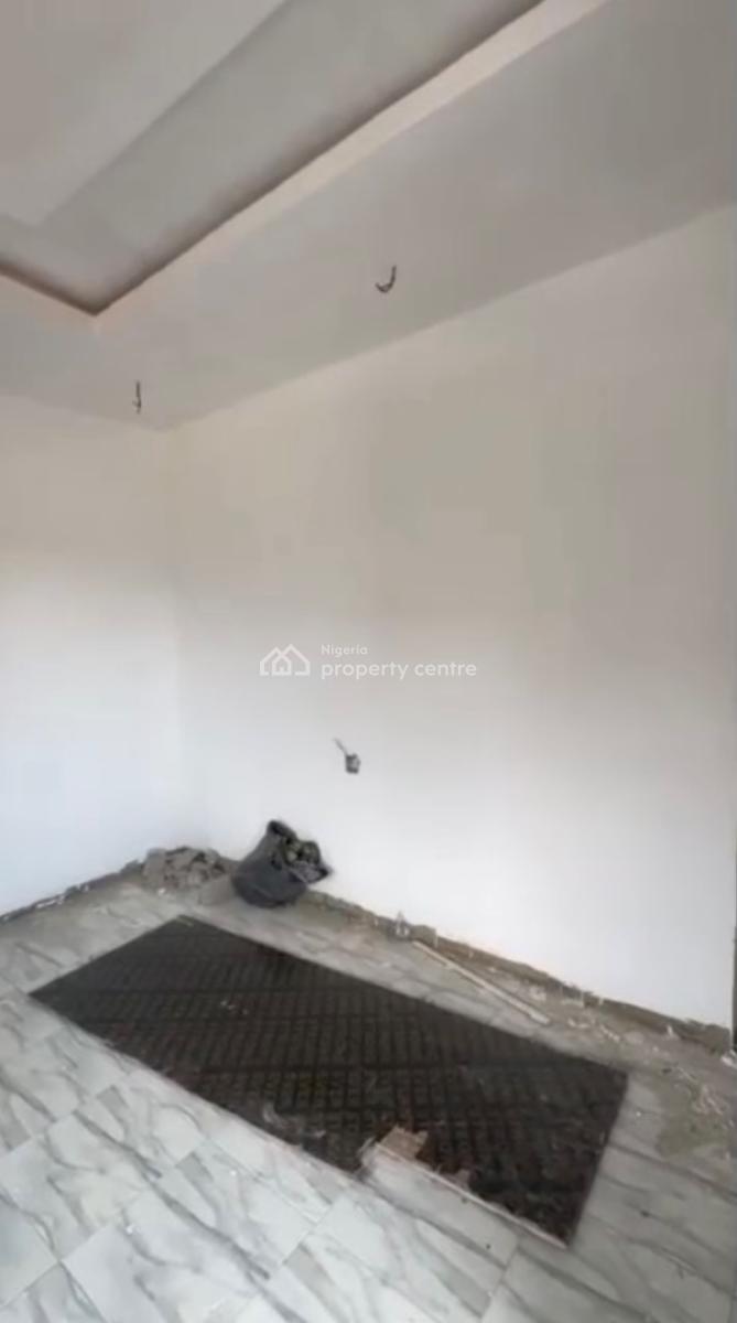 Mini Flat Available, Bajulaiye, Shomolu, Lagos, Mini Flat (room and Parlour) for Rent