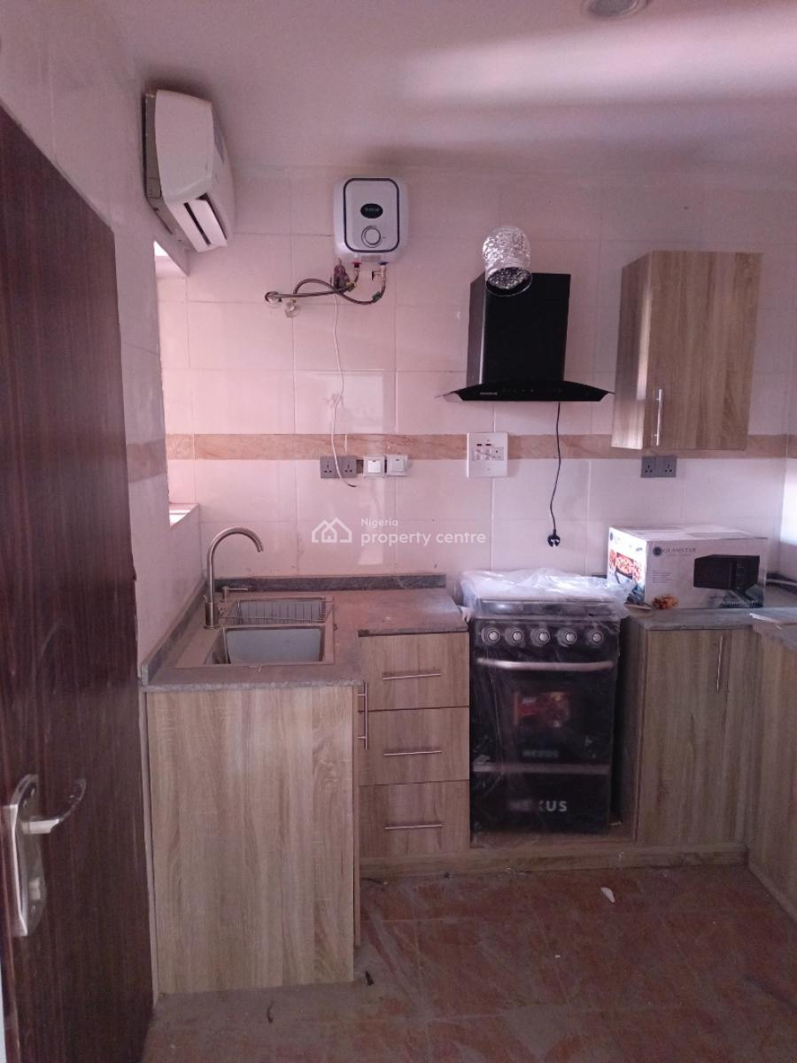 Clean Brand New Serviced 3 Bedroom Flat, Katampe (main), Katampe, Abuja, Flat / Apartment for Rent