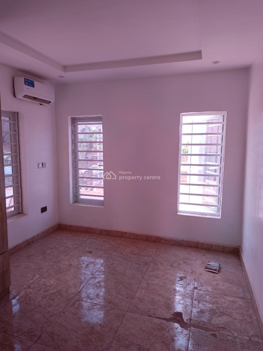 Clean Brand New Serviced 3 Bedroom Flat, Katampe (main), Katampe, Abuja, Flat / Apartment for Rent