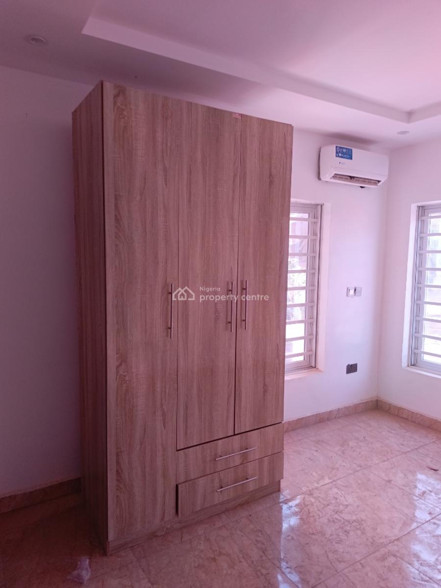 Clean Brand New Serviced 3 Bedroom Flat, Katampe (main), Katampe, Abuja, Flat / Apartment for Rent