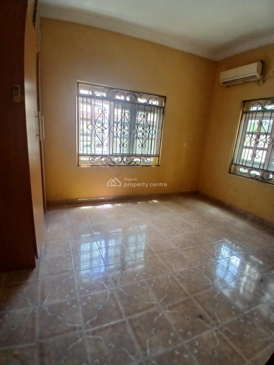 Self Service 3 Bedroom Apartment with Bq (suitable for Office Use), Lekki Phase 1, Lekki, Lagos, Flat / Apartment for Rent