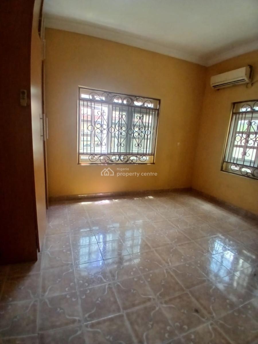 Self Service 3 Bedroom Apartment with Bq (suitable for Office Use), Lekki Phase 1, Lekki, Lagos, Flat / Apartment for Rent