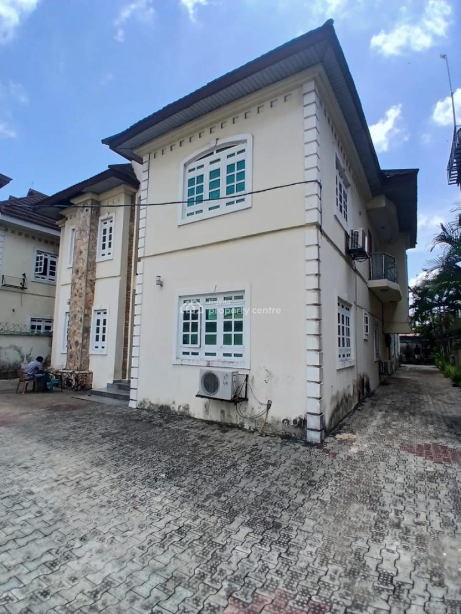 Self Service 3 Bedroom Apartment with Bq (suitable for Office Use), Lekki Phase 1, Lekki, Lagos, Flat / Apartment for Rent