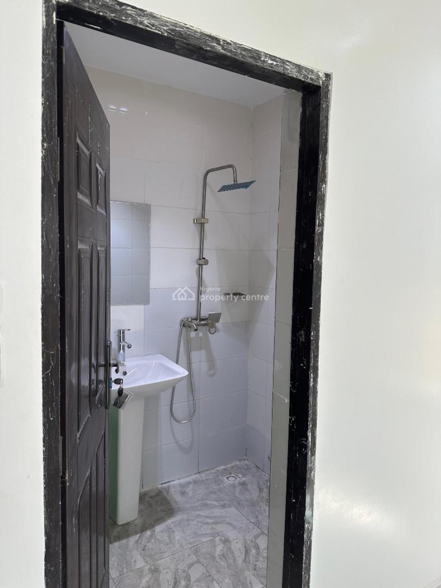 Brand New, Beautiful, Solidly Built, Well-finished 3 Bedroom Apartment, Dawaki, Gwarinpa, Abuja, Flat / Apartment for Rent