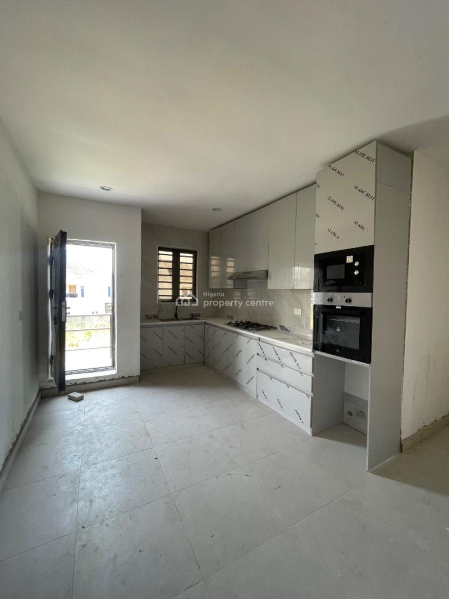 4 Bedroom Terraced Duplex with a Bq, Ologolo, Lekki, Lagos, Terraced Duplex for Rent