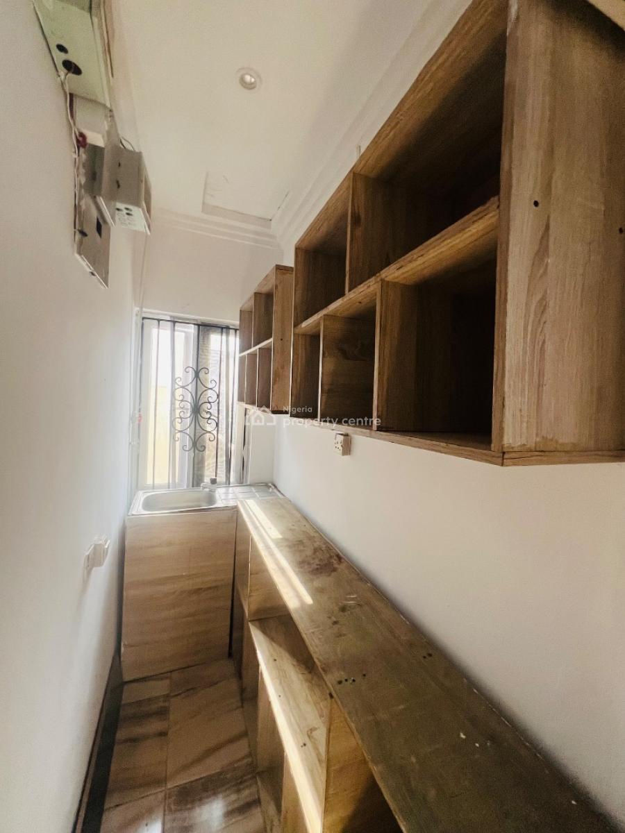 1 Bedroom Self Contain, Ikate, Lekki, Lagos, Self Contain (single Rooms) for Rent