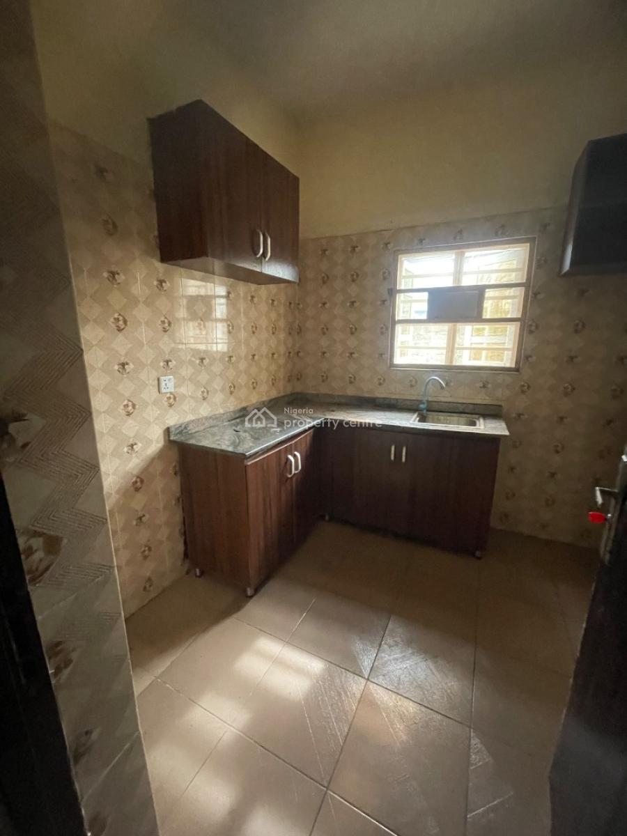 Nice 2 Bed Not Far From Estate Gate, Badore, Badore, Ajah, Lagos, House for Rent