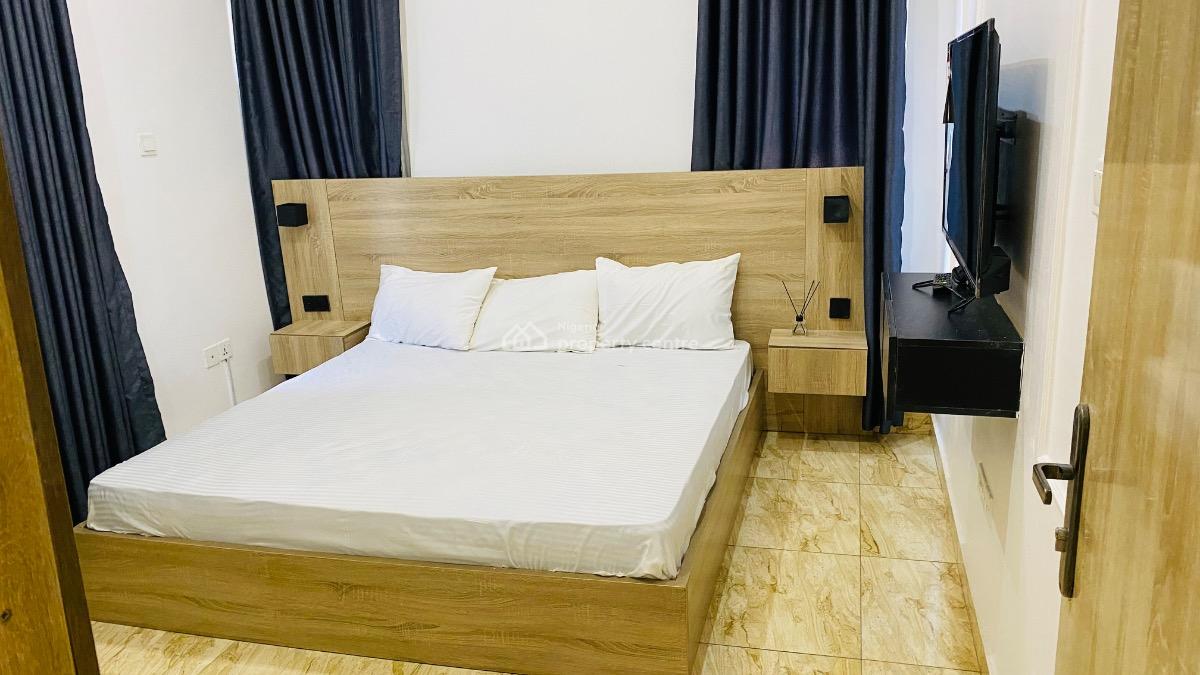 Completely Furnished and Serviced Three Bedroom Flat, Katampe (main), Katampe, Abuja, Flat / Apartment for Rent