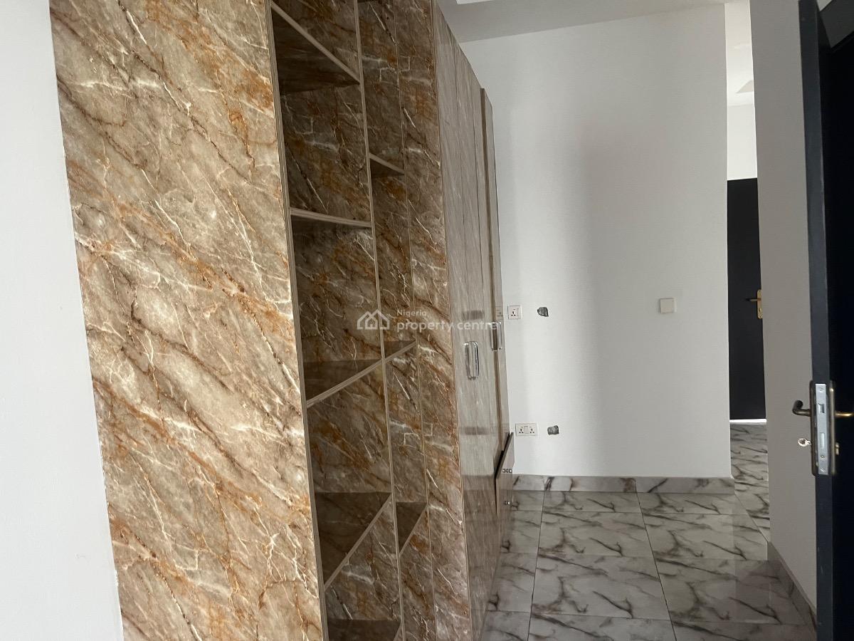 Fantastic Three (3) Bedroom Terrace Duplex, Eti-osa, Ajah, Lagos, Terraced Duplex for Sale