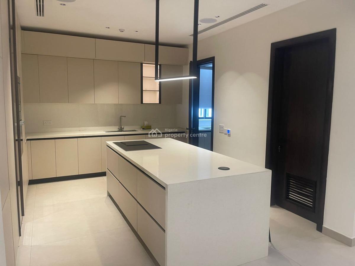 4 Bedroom Maisonette Pent + 2 Bq, Old Ikoyi, Ikoyi, Lagos, Flat / Apartment for Sale