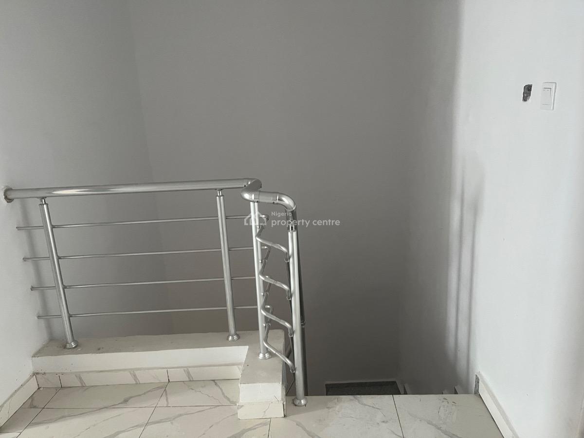 Fantastic Three (3) Bedroom Terrace Duplex, Ilaje, Ajah, Lagos, Terraced Duplex for Sale
