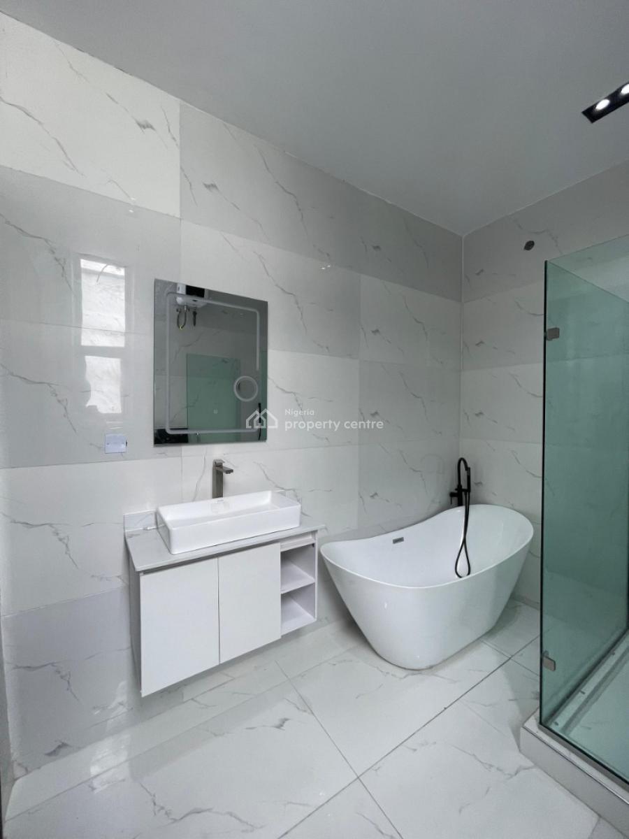 Exquisite 5bedroom Duplex with a Bq and a Pool.., Chevron, Lekki, Lagos, Detached Duplex for Sale